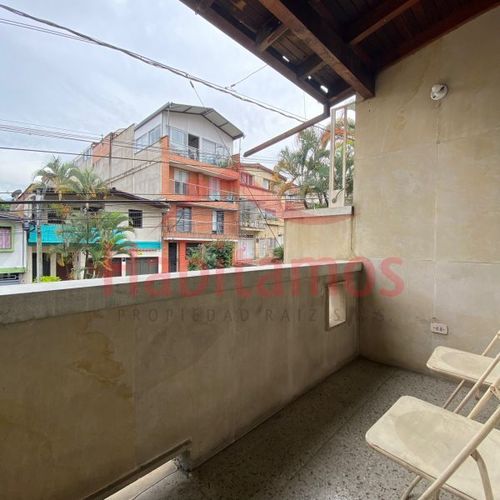 Casa de 4 alcobas en venta en La Mansion, Medellín, 159 m² · foto 10 de 23