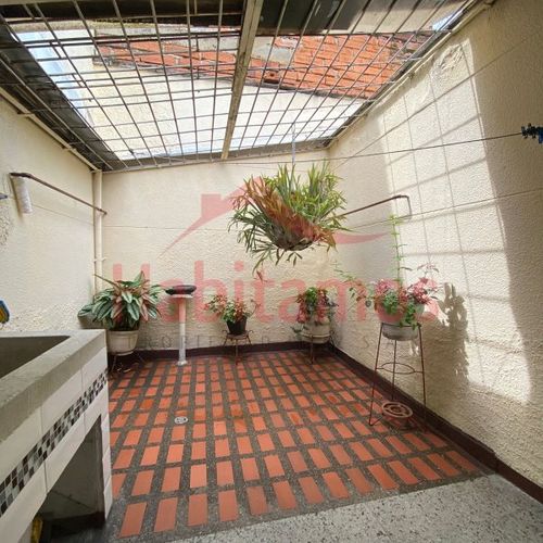 Casa de 4 alcobas en venta en La Mansion, Medellín, 159 m² · foto 17 de 23