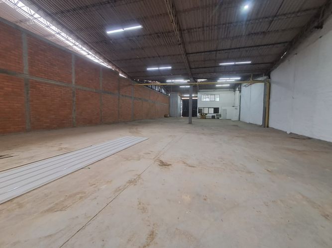 Bodega en arriendo en Dosquebradas, 764 m² · foto 2 de 8