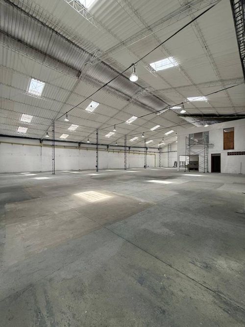 Bodega en arriendo en La Aldea, La Estrella, 850 m² · foto 2 de 4