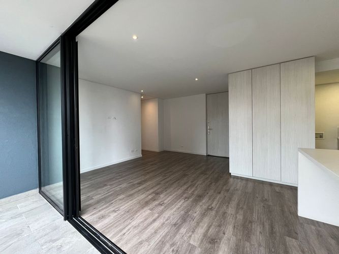 Apartamento de 2 alcobas en arriendo en El Poblado, Medellín, 80 m² · foto 12 de 19