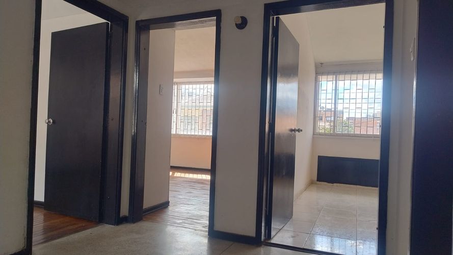 Casa en venta en Galerias, Bogotá · foto 13 de 24