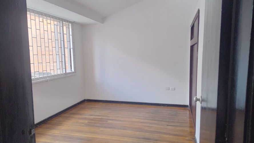 Casa en venta en Galerias, Bogotá · foto 16 de 24