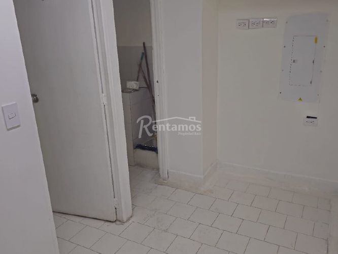 Local en venta en Perpetuo Socorro, Medellín, 37 m² · foto 4 de 12