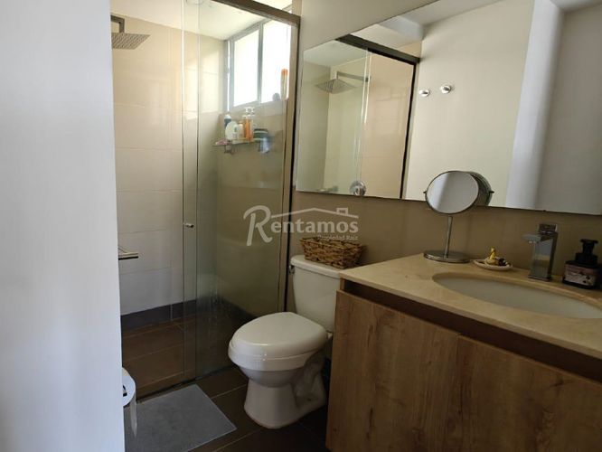 Apartamento de 3 alcobas en arriendo en Los Balsos, Medellín, 100 m² · foto 14 de 24