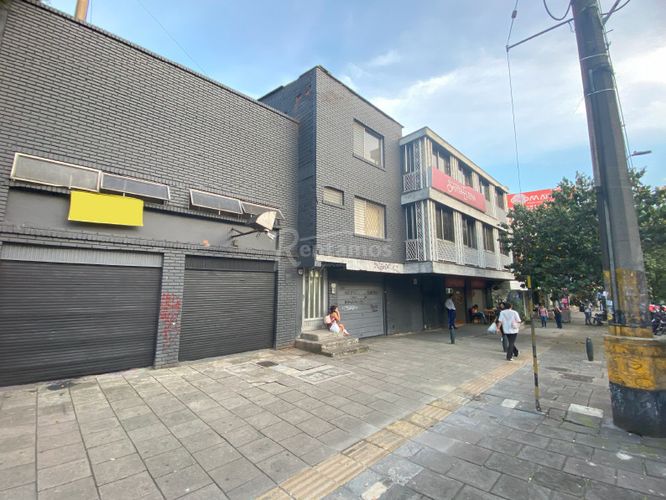 Edificio en arriendo en Astorga, Medellín, 1329 m² · foto 10 de 15