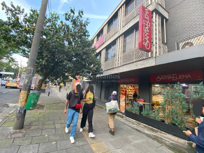 Edificio en arriendo en Astorga, Medellín, 1329 m² · foto 12 de 15