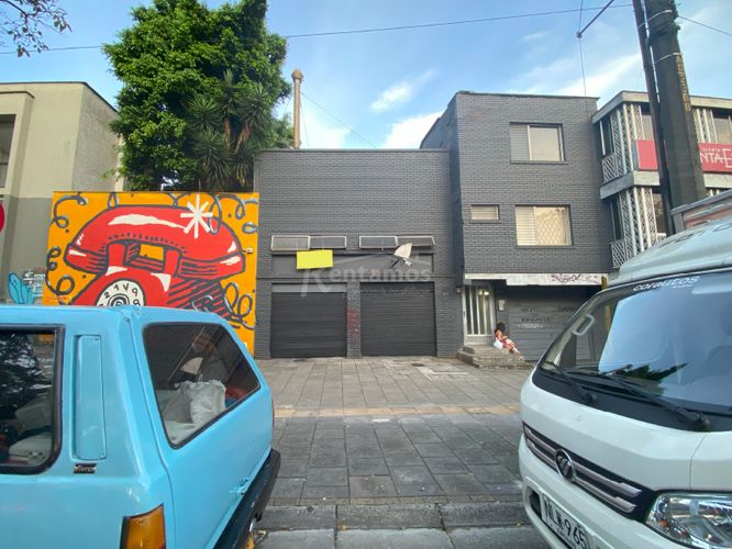 Edificio en arriendo en Astorga, Medellín, 1329 m² · foto 14 de 15