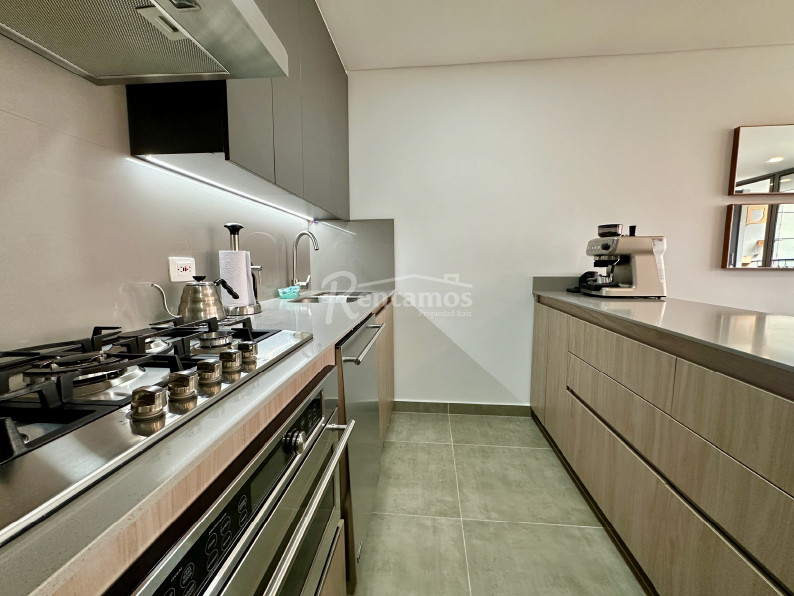 Apartamento en venta en Camino Verde, Envigado · foto 3 de 17