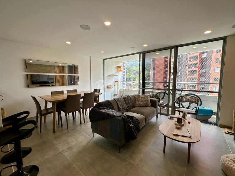 Apartamento en venta en Camino Verde, Envigado · foto 8 de 17