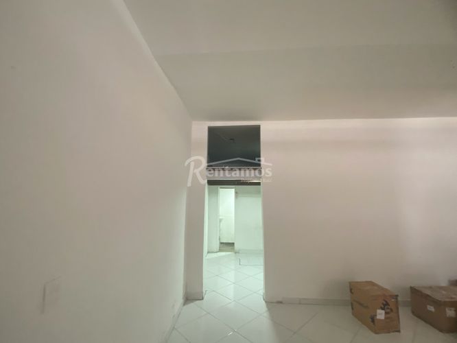 Local en arriendo en Loma Del Indio, Medellín, 90 m² · foto 8 de 12