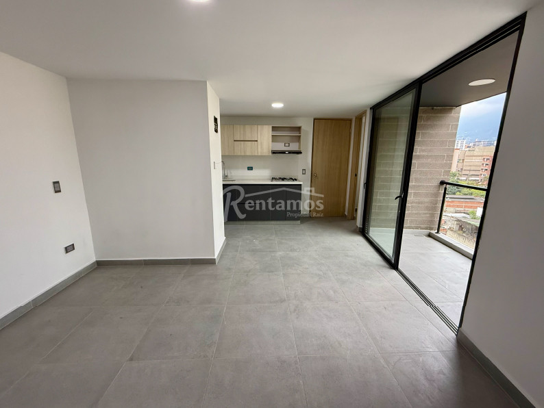 Apartaestudio en Arriendo en Envigado, Primavera