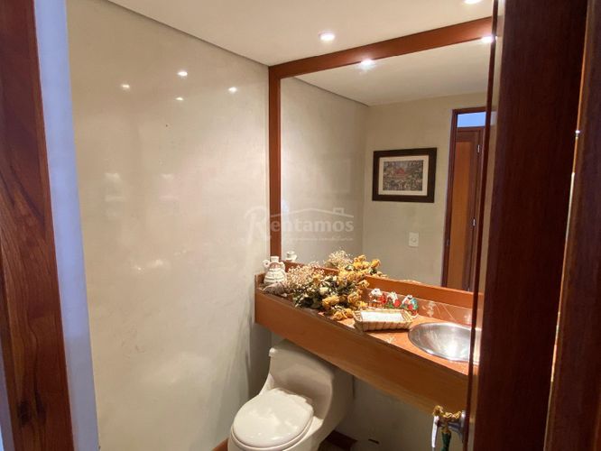 Apartamento de 3 alcobas en venta en Alejandría, Medellín, 174 m² · foto 8 de 22