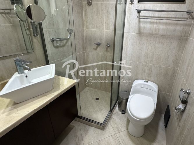 Edificio en venta en Manila, Medellín, 1715 m² · foto 6 de 21