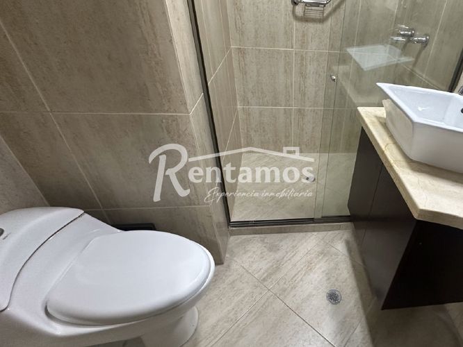 Edificio en venta en Manila, Medellín, 1715 m² · foto 8 de 21