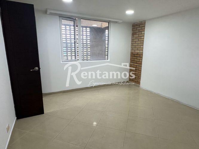 Edificio en venta en Manila, Medellín, 1715 m² · foto 9 de 21