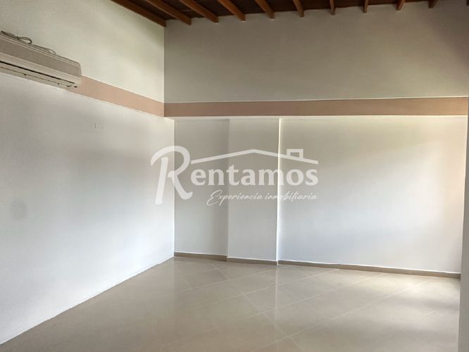 Edificio en venta en Manila, Medellín, 1715 m² · foto 13 de 21