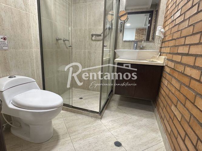 Edificio en venta en Manila, Medellín, 1715 m² · foto 15 de 21