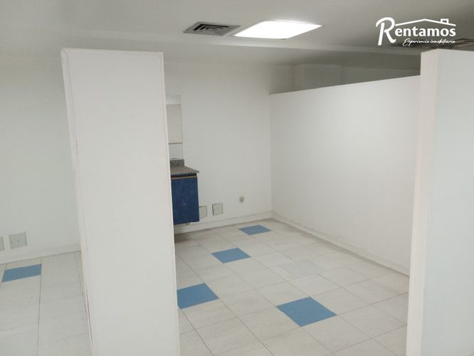 Oficina en arriendo en Centro, Itagüí, 352 m² · foto 5 de 15