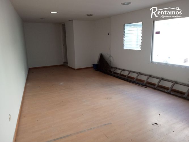 Oficina en arriendo en Centro, Itagüí, 352 m² · foto 14 de 15