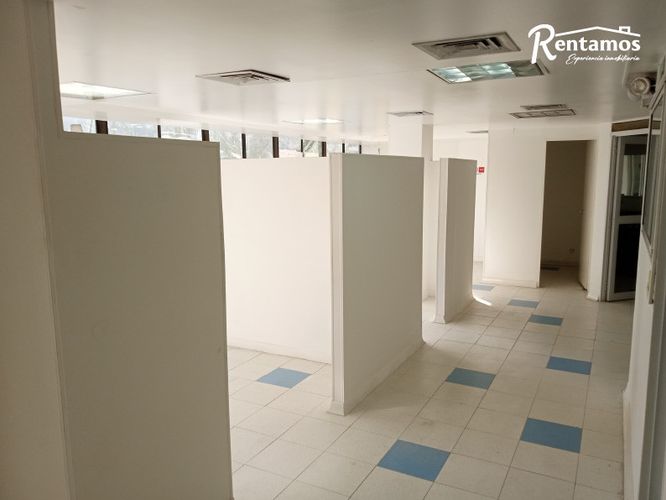 Oficina en arriendo en Centro, Itagüí, 197 m² · foto 9 de 24