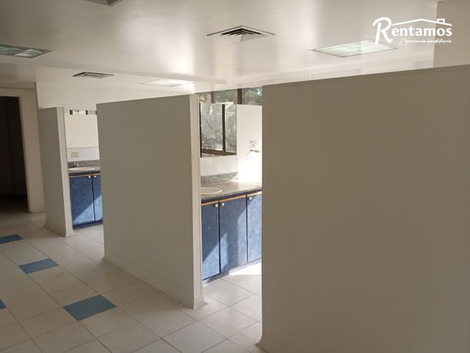 Oficina en arriendo en Centro, Itagüí, 197 m² · foto 14 de 24