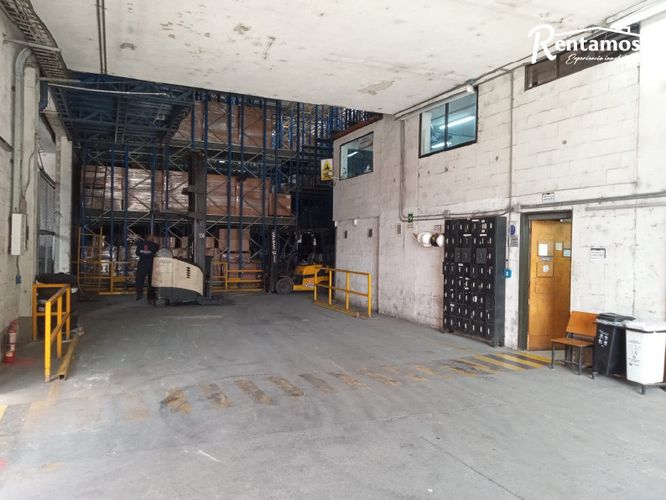 Bodega en venta en Villa Paula, Itagüí, 1466 m² · foto 8 de 24