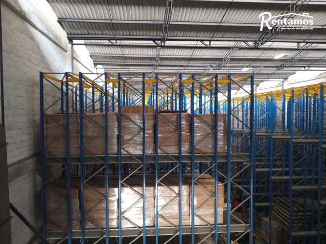 Bodega en venta en Villa Paula, Itagüí, 1466 m² · foto 9 de 24