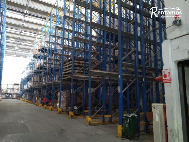 Bodega en venta en Villa Paula, Itagüí, 1466 m² · foto 10 de 24