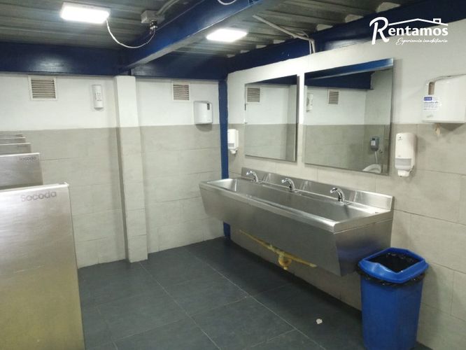Bodega en venta en Villa Paula, Itagüí, 1466 m² · foto 18 de 24