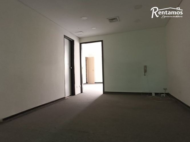 Oficina en arriendo en La Florida, Medellín, 94 m² · foto 9 de 14
