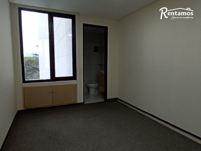 Oficina en arriendo en La Florida, Medellín, 94 m² · foto 10 de 14