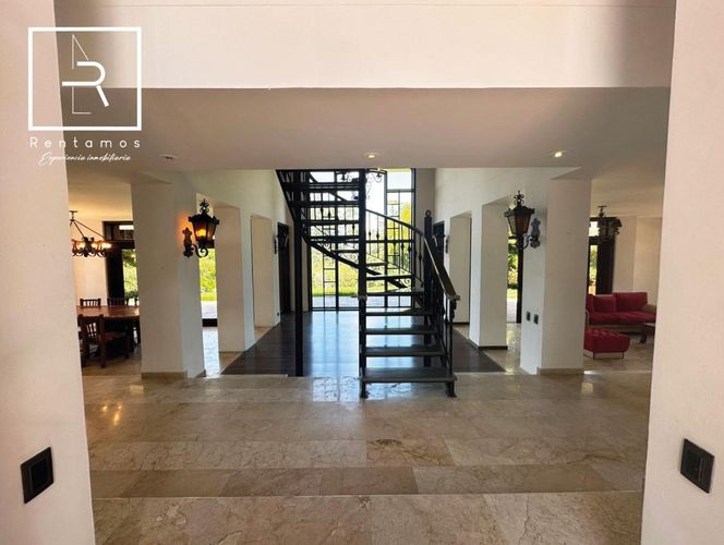 Casa de 4 alcobas en venta en La Verde, Medellín, 350 m² · foto 3 de 19