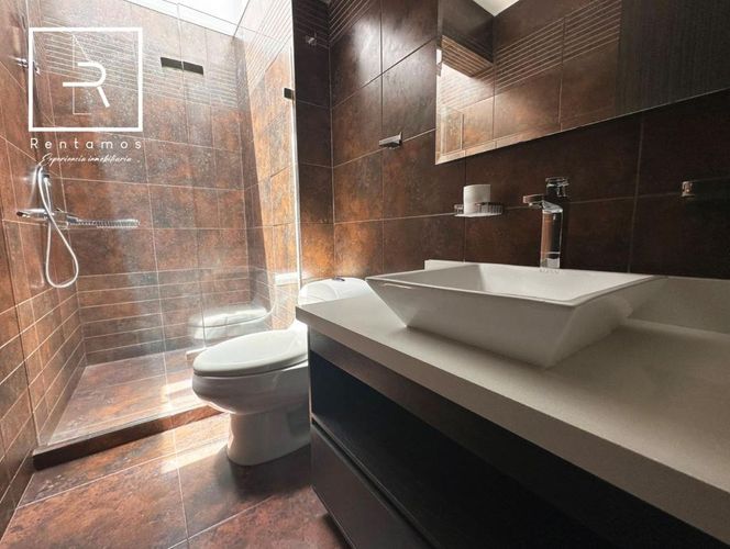 Casa de 4 alcobas en venta en La Verde, Medellín, 350 m² · foto 15 de 19