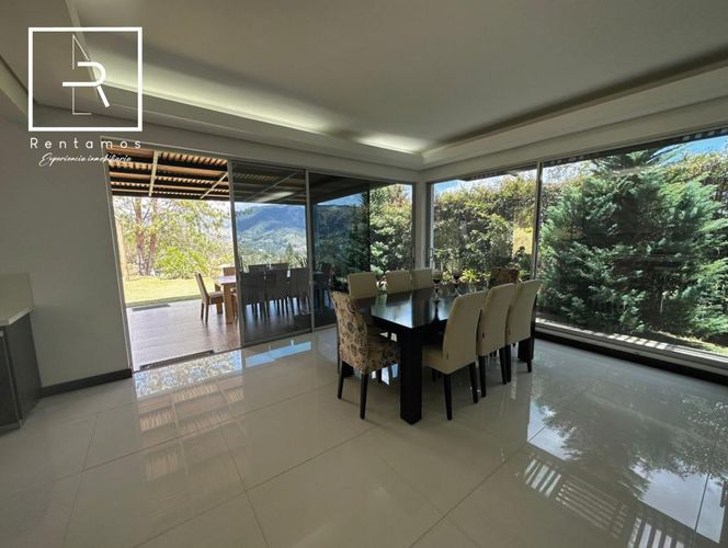 Casa de 5 alcobas en venta en El Carmen, El Retiro, 390 m² · foto 7 de 23