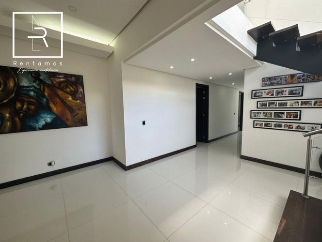 Casa de 5 alcobas en venta en El Carmen, El Retiro, 390 m² · foto 11 de 23
