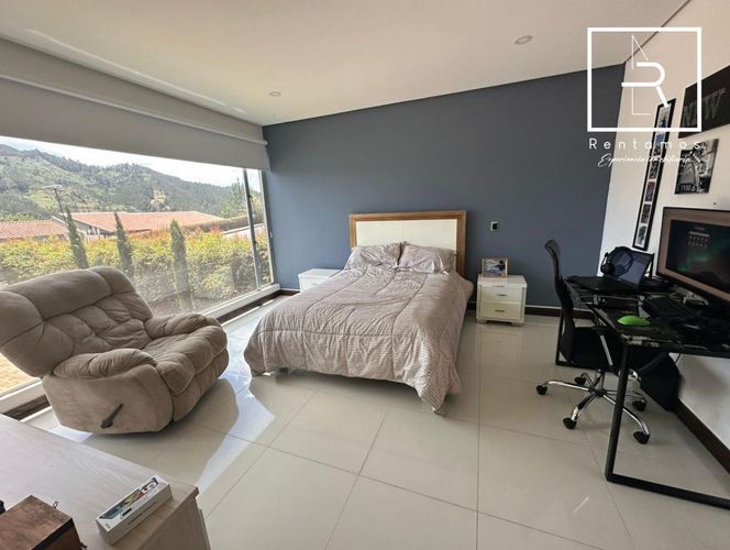 Casa de 5 alcobas en venta en El Carmen, El Retiro, 390 m² · foto 15 de 23