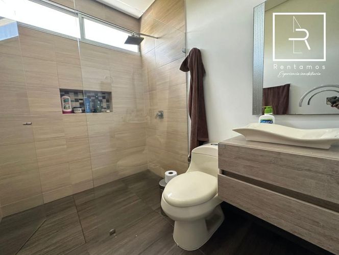 Casa de 5 alcobas en venta en El Carmen, El Retiro, 390 m² · foto 18 de 23