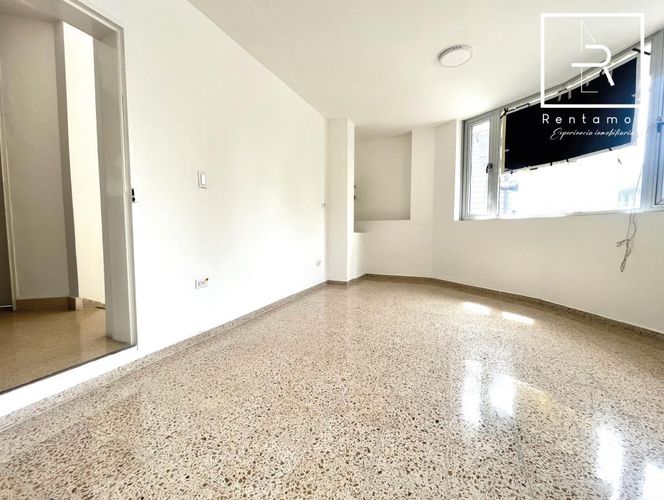 Edificio en arriendo en Guayaquil, Medellín, 288 m² · foto 3 de 24