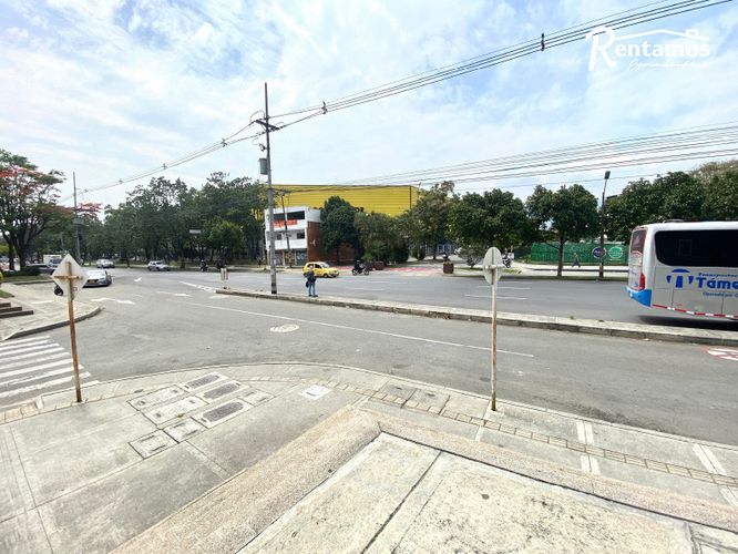 Oficina en arriendo en Naranjal, Medellín, 70 m² · foto 20 de 20