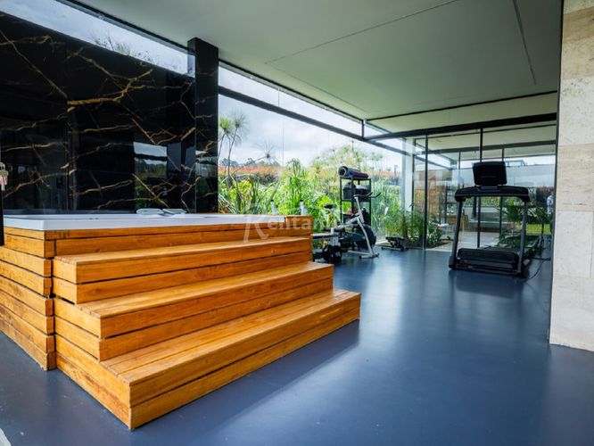 Casa de 5 alcobas en venta en Las Palmas, Envigado, 664 m² · foto 6 de 24