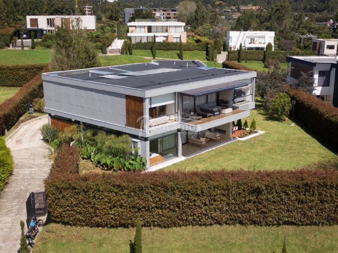 Casa de 5 alcobas en venta en Las Palmas, Envigado, 664 m² · foto 7 de 24