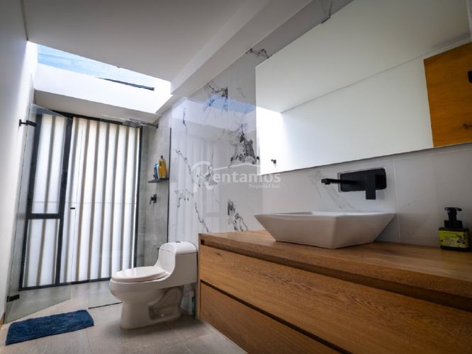 Casa de 5 alcobas en venta en Las Palmas, Envigado, 664 m² · foto 14 de 24
