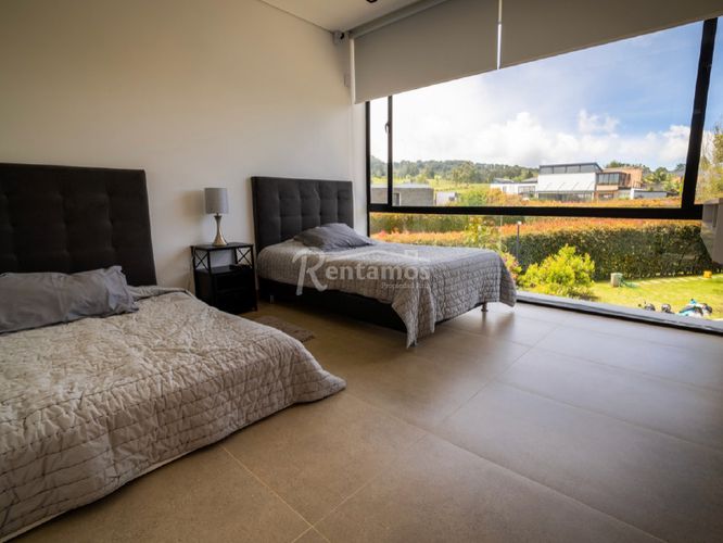 Casa de 5 alcobas en venta en Las Palmas, Envigado, 664 m² · foto 16 de 24