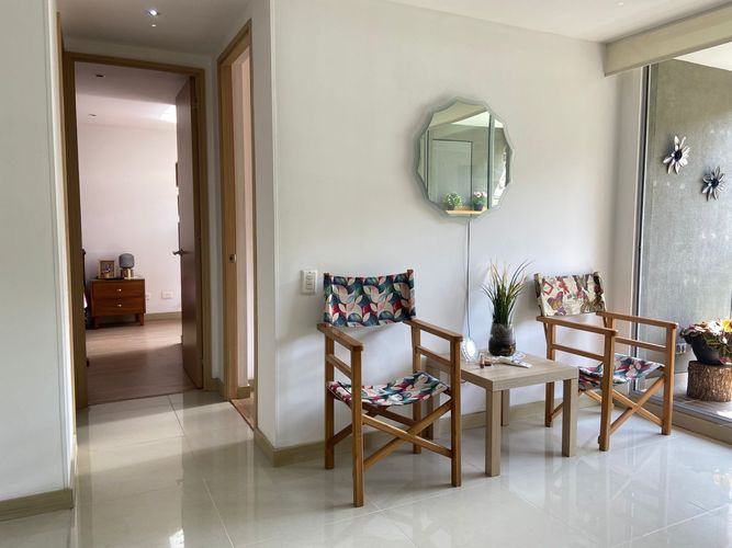 Apartamento de 2 alcobas en venta en San Jose, Sabaneta, 65 m² · foto 4 de 15