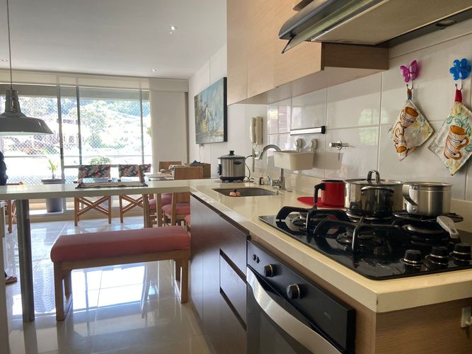 Apartamento de 2 alcobas en venta en San Jose, Sabaneta, 65 m² · foto 8 de 15