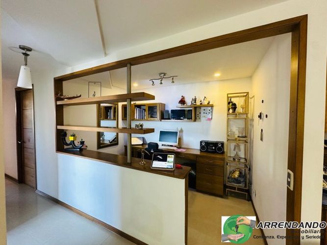 Apartamento de 3 alcobas en venta en Aves Maria, Sabaneta, 99 m² · foto 5 de 9