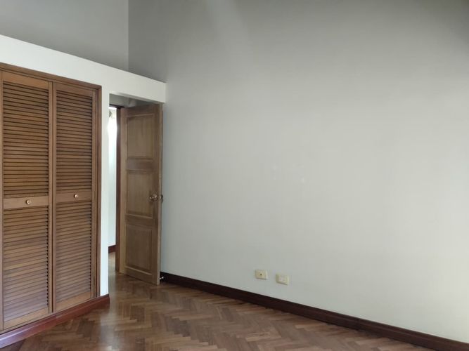 Casa de 3 alcobas en venta en El Poblado, Medellín, 198 m² · foto 8 de 18