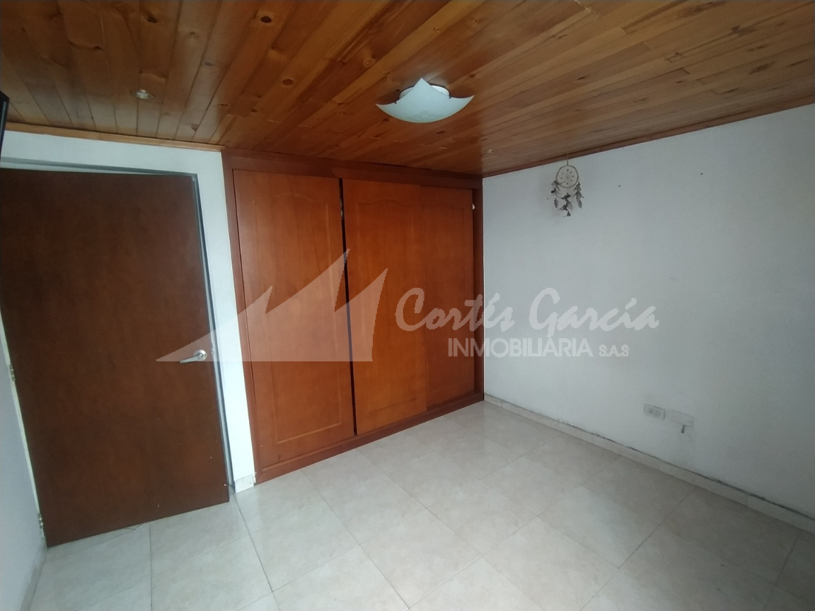 Casa en venta en Alamos, Bogotá · foto 12 de 16