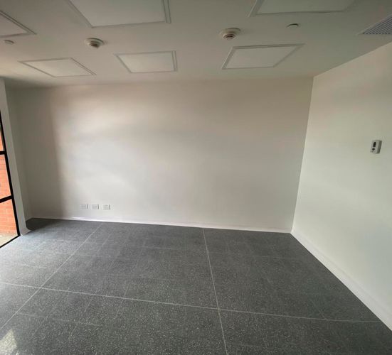 Consultorio en venta en El Poblado, Medellín, 38 m² · foto 9 de 12